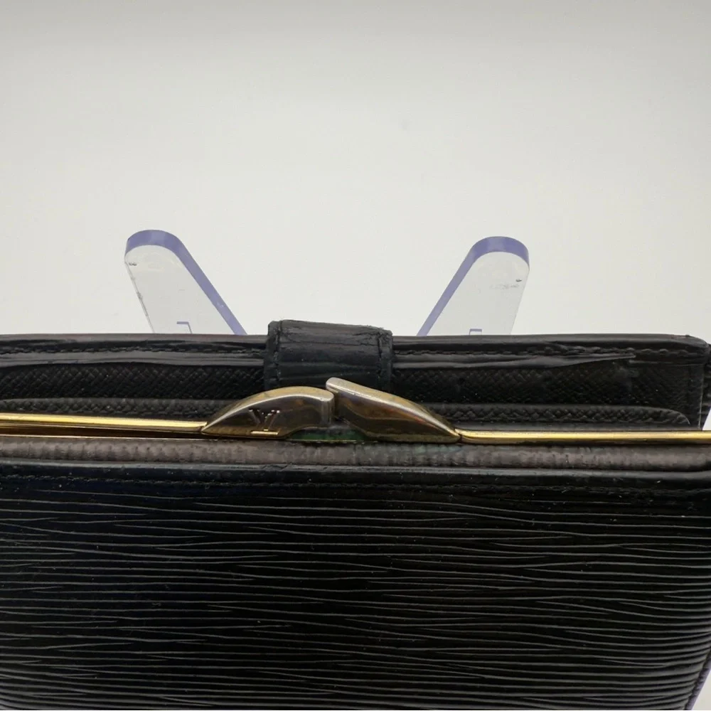 Louis Vuitton Black Epi Leather French Purse Wallet Gold | Women’s | Used |